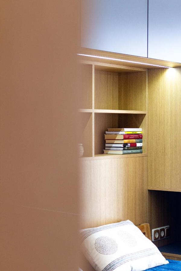 Cohost I Sunny Center Apt, Covered Parking, Balcony & Self Check-In คอนัส ภายนอก รูปภาพ